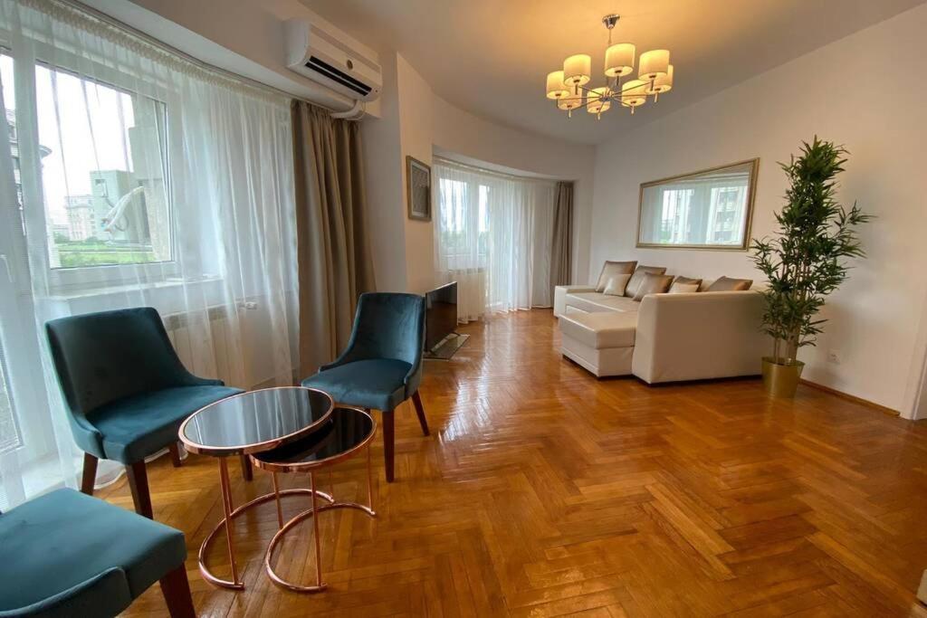 New Luxury Flat In Front Of The Parliament At Unirii Apartment Bucureşti Ngoại thất bức ảnh